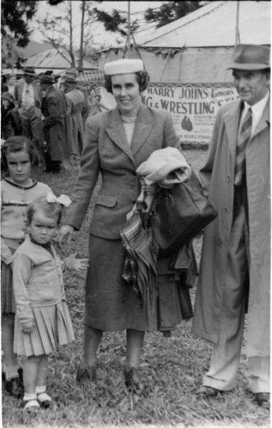 b_s_show_h_j1.jpg b_s_show_h_j1.jpg