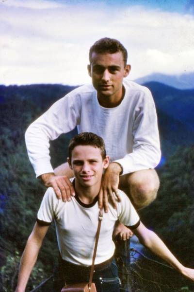 richard_and_tom.jpg richard_and_tom.jpg