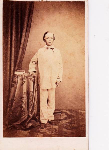 t_de_m_mp.jpg t_de_m_mp.jpg