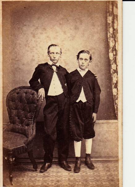 tom_morres.jpg tom_morres.jpg