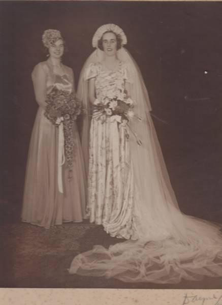 mum_and_molly.jpg mum_and_molly.jpg