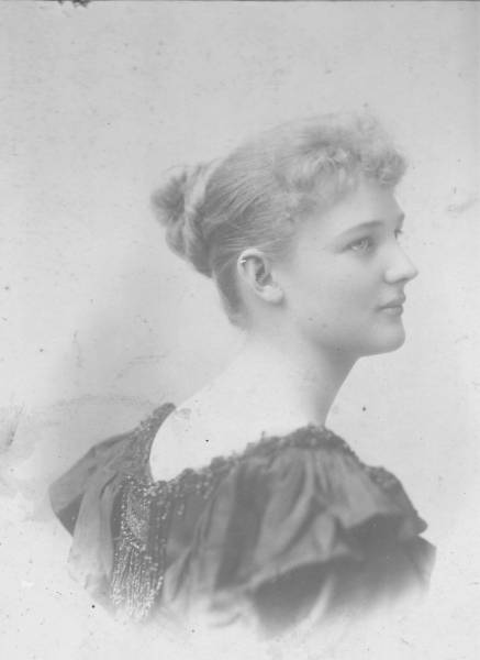 maud_praed.jpg maud_praed.jpg