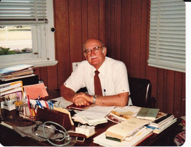 dr_hugh_m-p.jpeg dr_hugh_m-p.jpeg