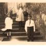 fr_left_molly_phyllis_david_on_step_of_1_yerton_ave_going_to_sunday_school.jpg